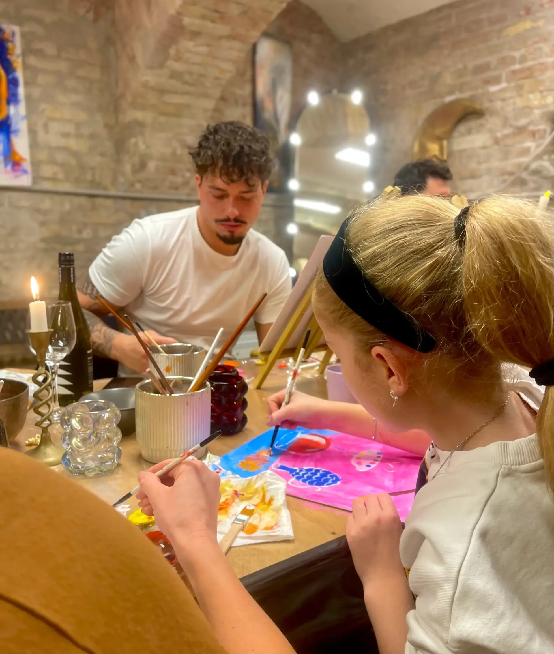 Malen und Wein in Budapest